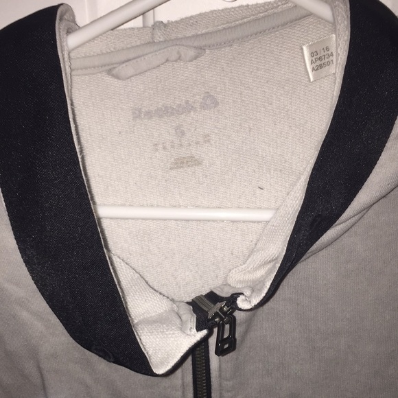 Men’s hoodie with quote on the back - Picture 2 of 4